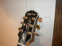 black beauty headstock2.webp