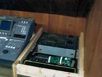small-recorders-rack.webp