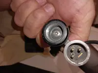 SM7 stand square screw.webp