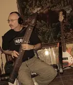 tn-tony-Levin-stick.webp