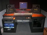 desk.webp
