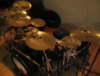 drums03small.webp