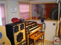 stiudio west.webp