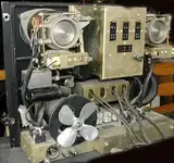 Ampex-AG440-laufwerk-hinten-offen-small.webp