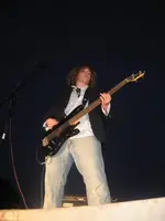 2114191110066068997paYRdf_ph.webp