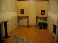 studiocon8.webp