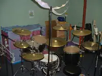 760218040_l.webp