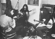 band702.webp