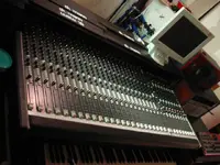 mixercloseup.webp