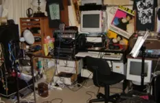 studio 002.22.webp