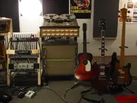 studio2.webp
