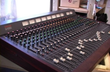 tascam m320b 1.webp