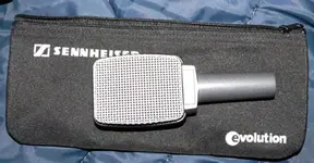 sennheiser front.webp