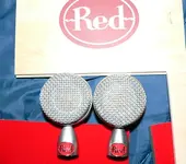 red capsules.webp
