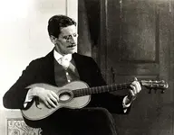 joyce guitar.webp