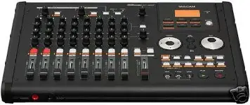 1-Tascam DP-02CFd.webp