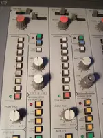 mixing console 009.webp