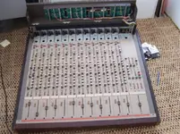 mixing console (16).webp