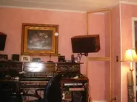 bass trap frames 003.webp