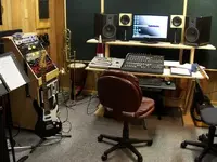 StudioWideLeft1-19-09.webp