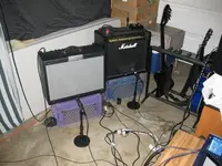 garage studio amps.webp
