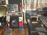 studiopicsnew 002.webp