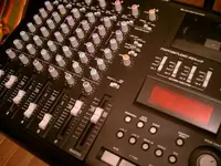1Tascam 424mkIII BLACK.webp