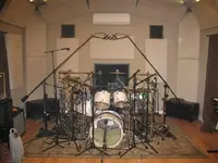 studio 008.webp