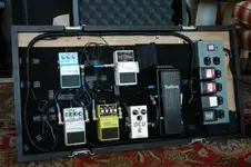 pedalboard (Medium).webp