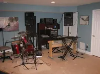 basement pics 041.webp