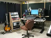 StudioFacingNW.webp StudioFacingNW.webp