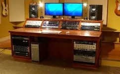 desk_gear.webp