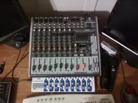 12291951a.webp