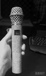 Giantto-Million-Dollar-Microphone1-417x677.webp