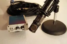 akg07.webp
