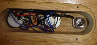 bass innards 003a.webp