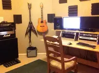 John V Desk Photo 2 (611x450).webp