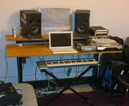 Dannie P Desk (800x659).webp