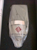 mic12.webp