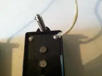 white wire - back.webp