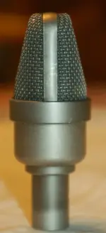 M940_04.webp