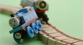 500x_trainwreck.webp