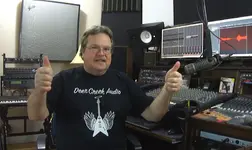 Chris shirt 2a thumbs up.webp