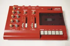 Tascam Porta 02mkII Red.webp