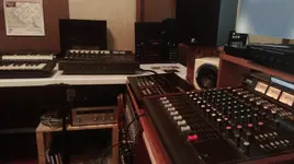 Control room 2.webp