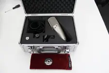 Shure KSM 32.webp