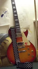 newguitar1.webp