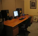 desk1.webp
