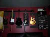 guit hooks.webp