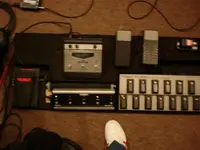 Stomp box floor board.webp